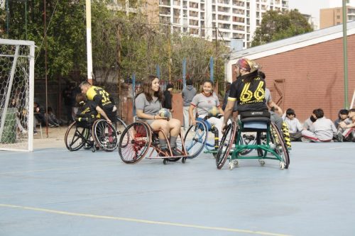 ACTIVIDAD DE  DEPORTE  ADAPTADO (HANDBOL EN  SILLA  DE RUEDAS)