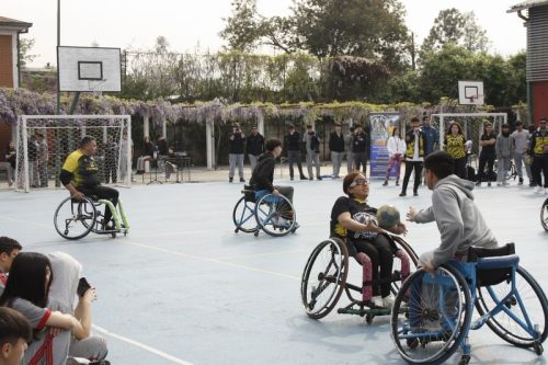 ACTIVIDAD DE  DEPORTE  ADAPTADO (HANDBOL EN  SILLA  DE RUEDAS)