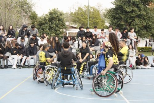 ACTIVIDAD DE  DEPORTE  ADAPTADO (HANDBOL EN  SILLA  DE RUEDAS)
