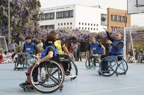 ACTIVIDAD DE  DEPORTE  ADAPTADO (HANDBOL EN  SILLA  DE RUEDAS)