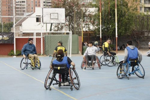 ACTIVIDAD DE  DEPORTE  ADAPTADO (HANDBOL EN  SILLA  DE RUEDAS)