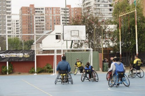 ACTIVIDAD DE  DEPORTE  ADAPTADO (HANDBOL EN  SILLA  DE RUEDAS)
