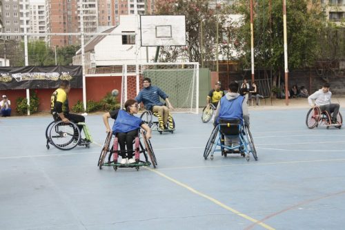 ACTIVIDAD DE  DEPORTE  ADAPTADO (HANDBOL EN  SILLA  DE RUEDAS)