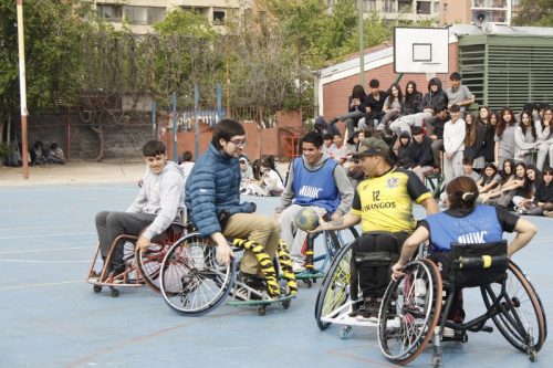 ACTIVIDAD DE  DEPORTE  ADAPTADO (HANDBOL EN  SILLA  DE RUEDAS)