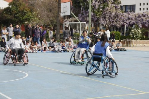 ACTIVIDAD DE  DEPORTE  ADAPTADO (HANDBOL EN  SILLA  DE RUEDAS)