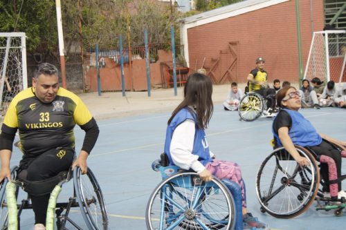 ACTIVIDAD DE  DEPORTE  ADAPTADO (HANDBOL EN  SILLA  DE RUEDAS)