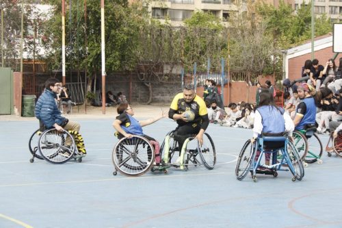 ACTIVIDAD DE  DEPORTE  ADAPTADO (HANDBOL EN  SILLA  DE RUEDAS)