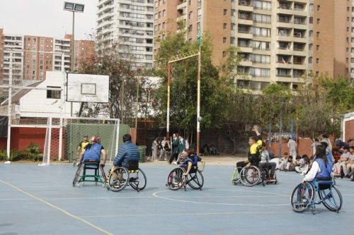 ACTIVIDAD DE  DEPORTE  ADAPTADO (HANDBOL EN  SILLA  DE RUEDAS)