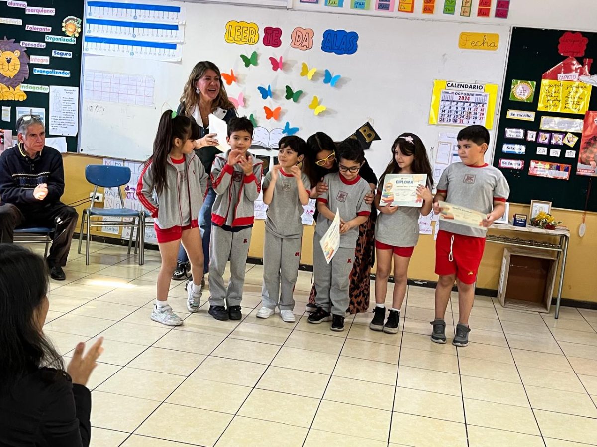 RECONOCIMIENTO  POR  LECTOESCRITURA  A ESTUDIANTES  DE1° BÁSICO