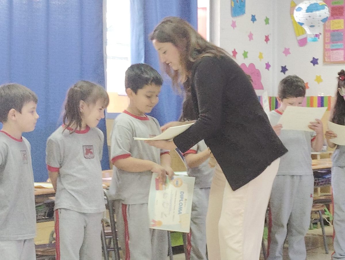 RECONOCIMIENTO  POR  LECTOESCRITURA  A ESTUDIANTES  DE1° BÁSICO