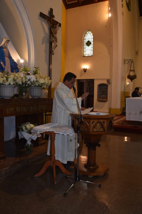 Misa  de Bautismo  estudiantes marquianos