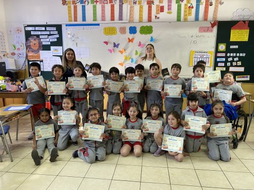 Reconocimiento a estudiantes de 1° Básico