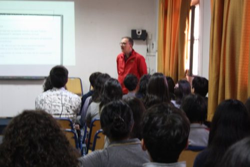 Charla del Profesor  Cristián  Raveau