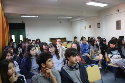 Charla del Profesor  Cristián  Raveau