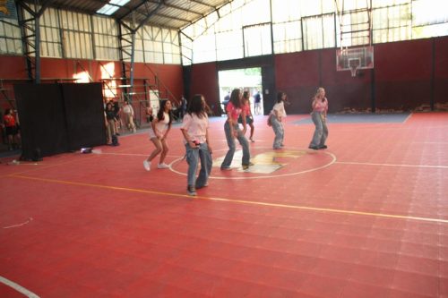 CLAUSURA  DE  TALLERES  DEPORTIVOS Y DE BAILE