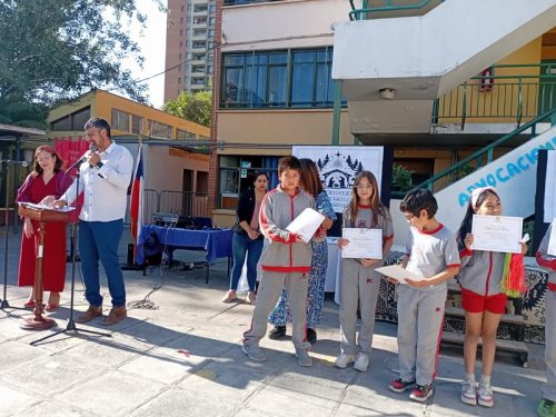 Liturgias  y Premiaciones de  fin de año