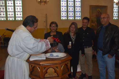 12 nuevos hijos, presenta el colegio a Dios