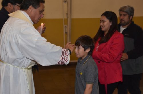 12 nuevos hijos, presenta el colegio a Dios