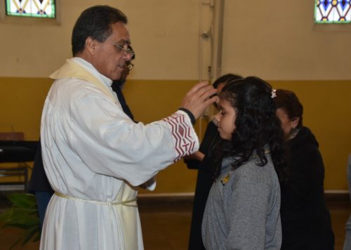 12 nuevos hijos, presenta el colegio a Dios