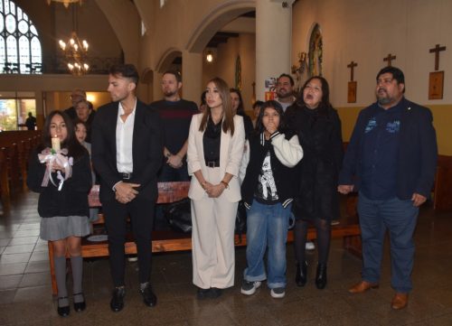 12 nuevos hijos, presenta el colegio a Dios