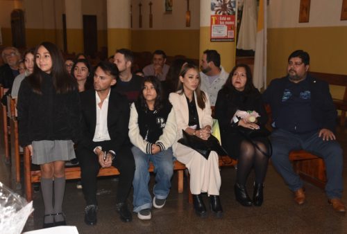 12 nuevos hijos, presenta el colegio a Dios