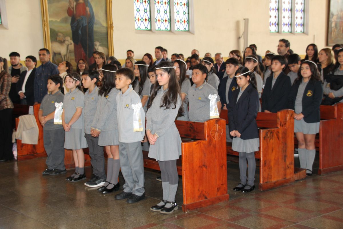 Misa de primeras comuniones