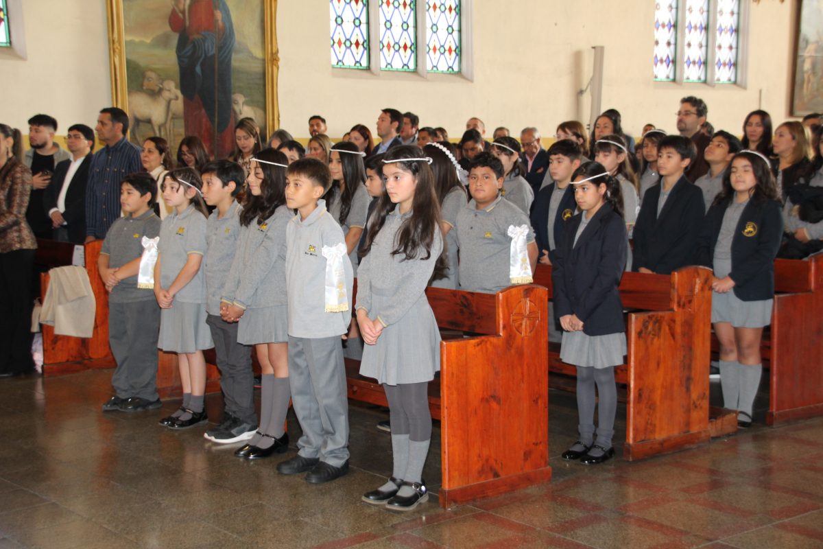 Misa de primeras comuniones