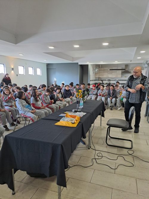 Visita de Esteban Cabezas