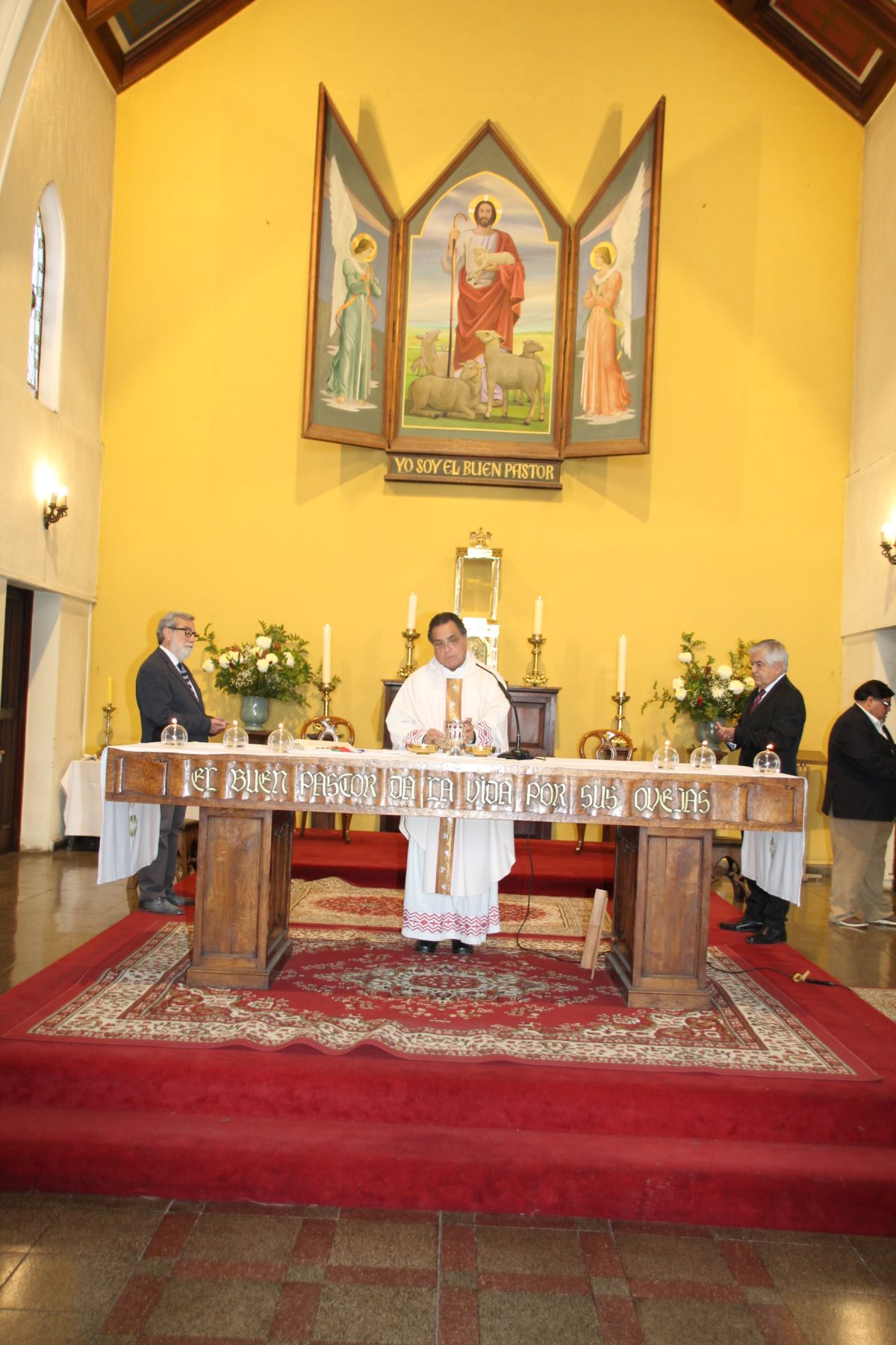 Misa de primeras comuniones