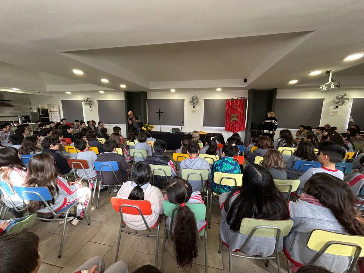 Visita de Esteban Cabezas