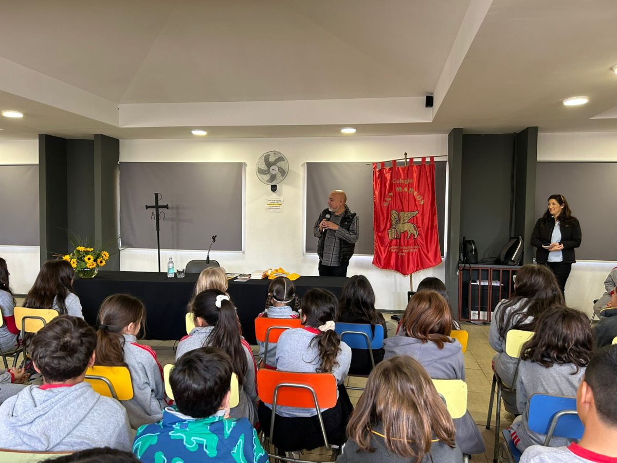 Visita de Esteban Cabezas