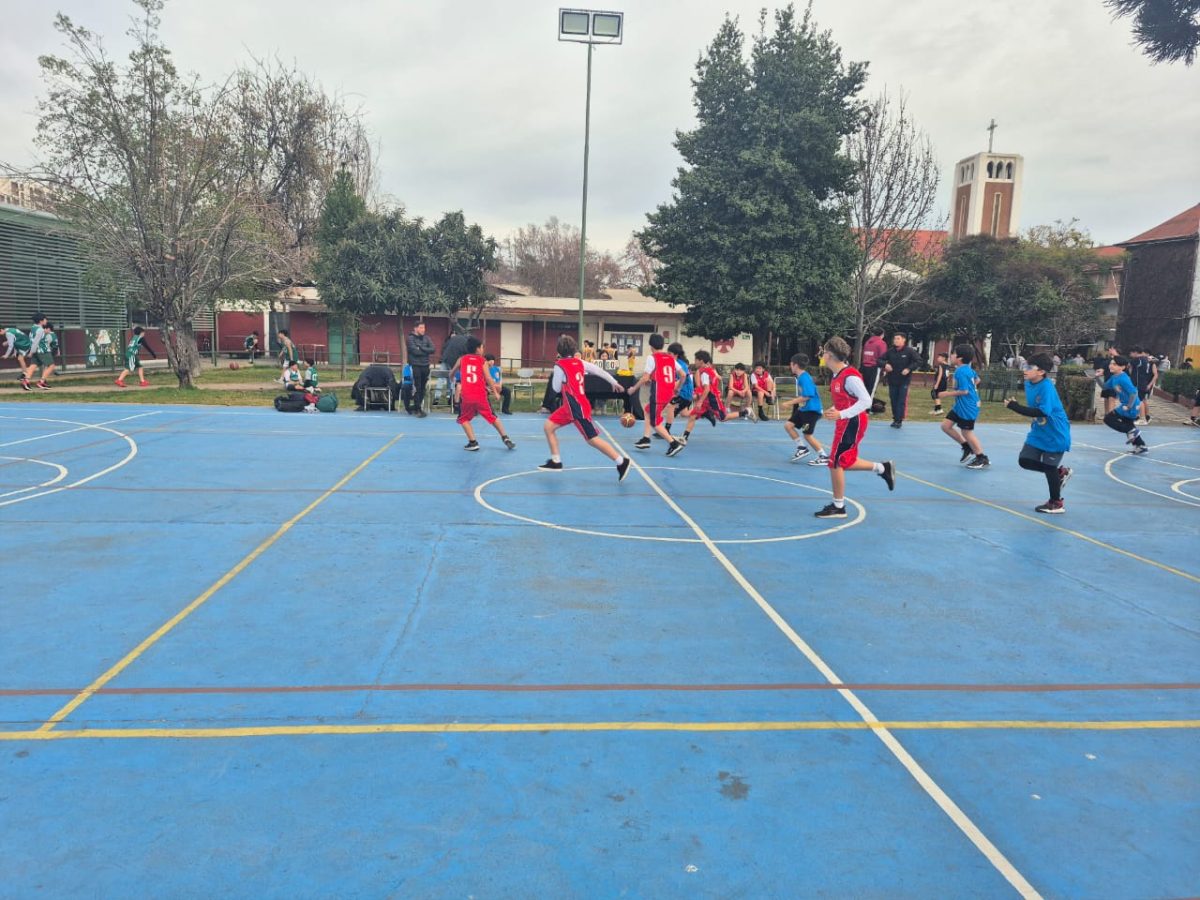 Colegio San Marcos obtiene segundo lugar en las Olimpiadas Boston Educa de Básquetbol Mini Varones