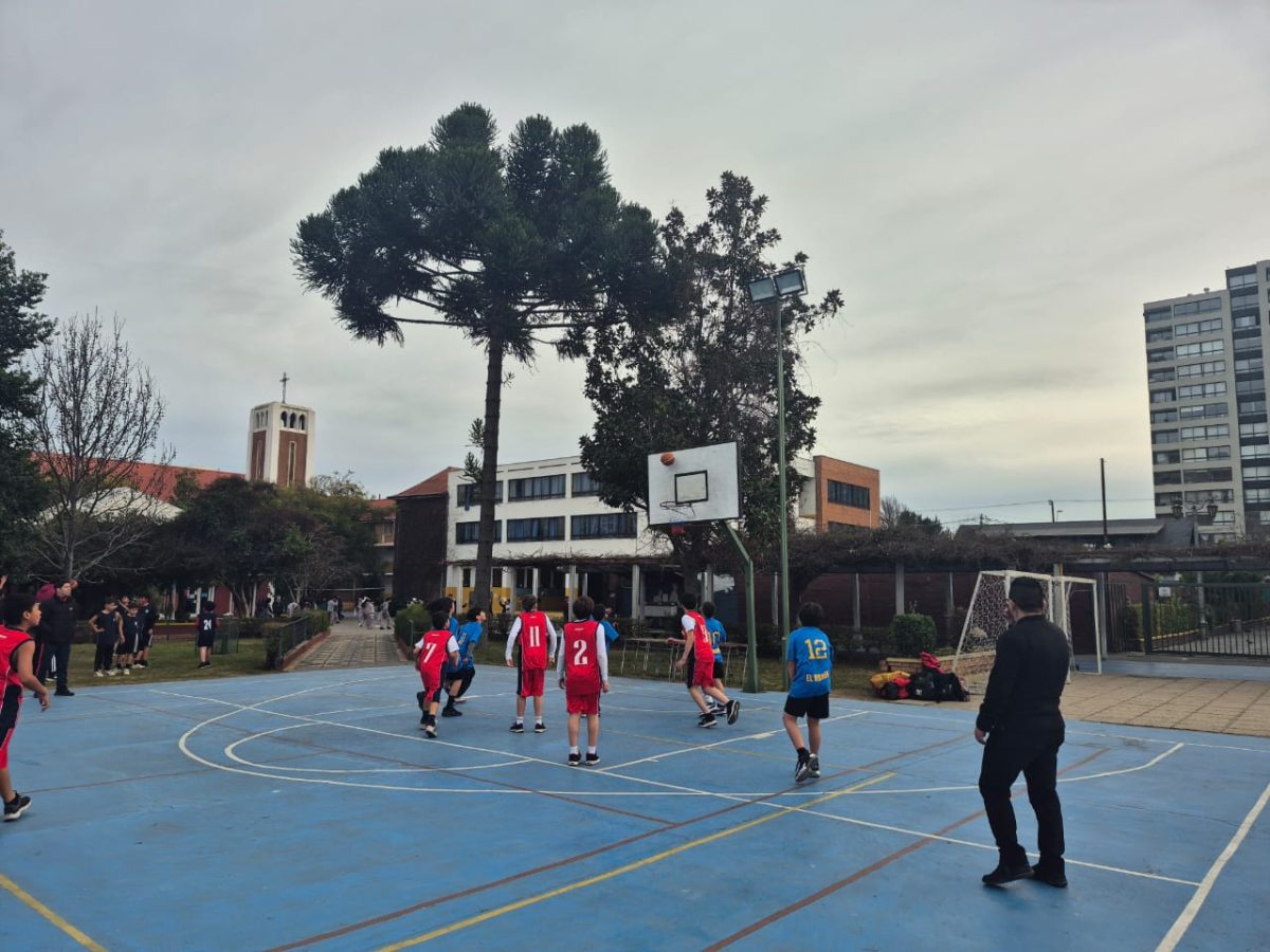 Colegio San Marcos obtiene segundo lugar en las Olimpiadas Boston Educa de Básquetbol Mini Varones