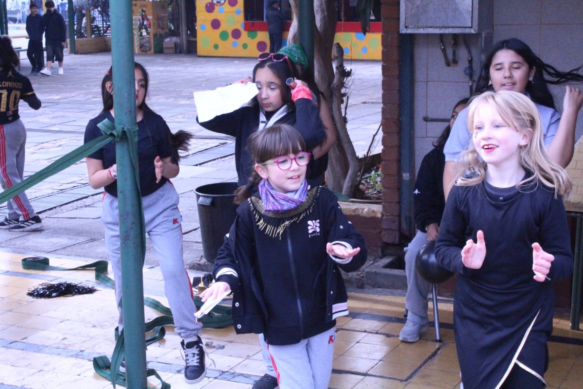 Alumnos del II Ciclo Cierran con Entusiasmo su Semana de Alianzas