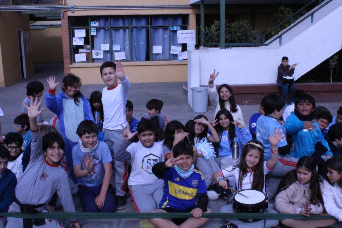 Alumnos del II Ciclo Cierran con Entusiasmo su Semana de Alianzas