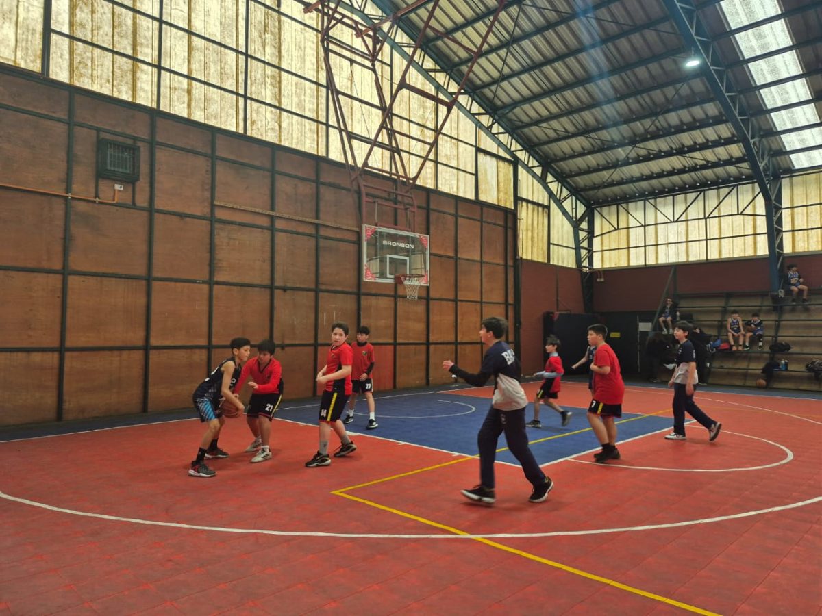 Colegio San Marcos obtiene segundo lugar en las Olimpiadas Boston Educa de Básquetbol Mini Varones
