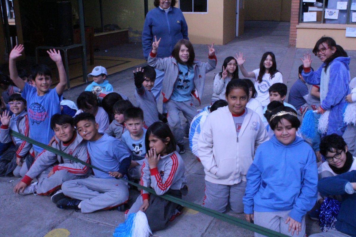 Alumnos del II Ciclo Cierran con Entusiasmo su Semana de Alianzas