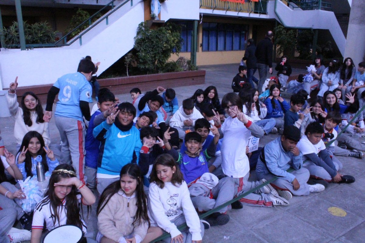 Alumnos del II Ciclo Cierran con Entusiasmo su Semana de Alianzas