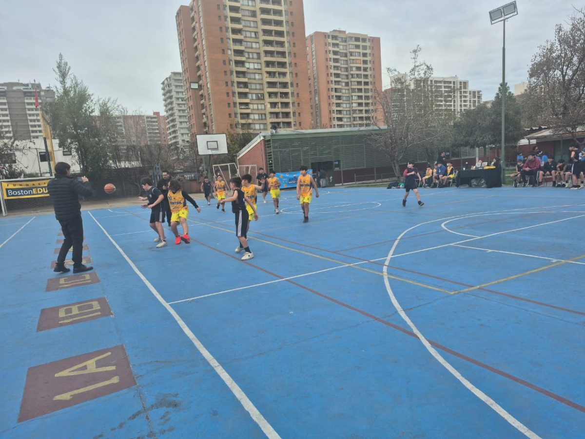 Colegio San Marcos obtiene segundo lugar en las Olimpiadas Boston Educa de Básquetbol Mini Varones
