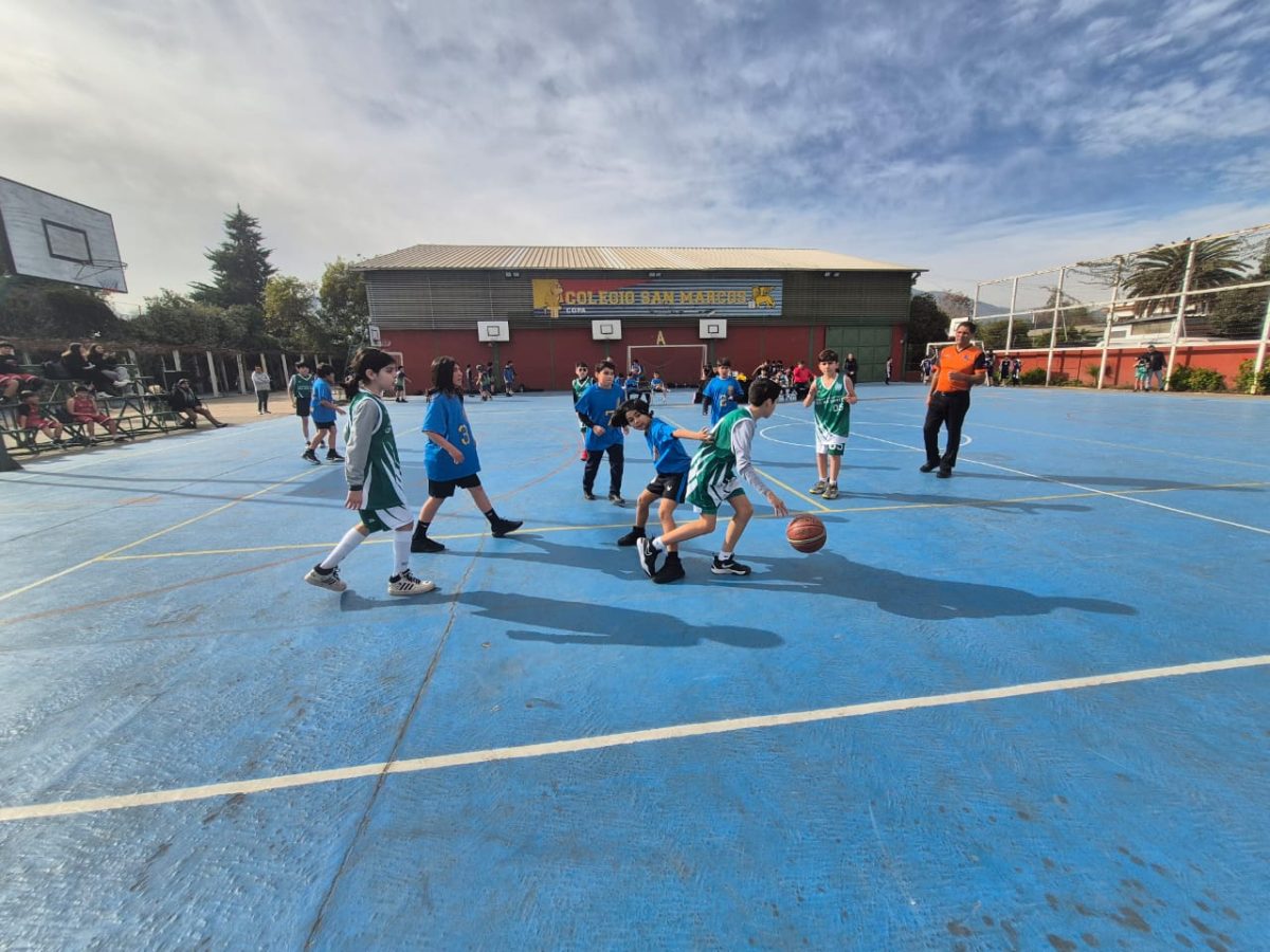 Colegio San Marcos obtiene segundo lugar en las Olimpiadas Boston Educa de Básquetbol Mini Varones