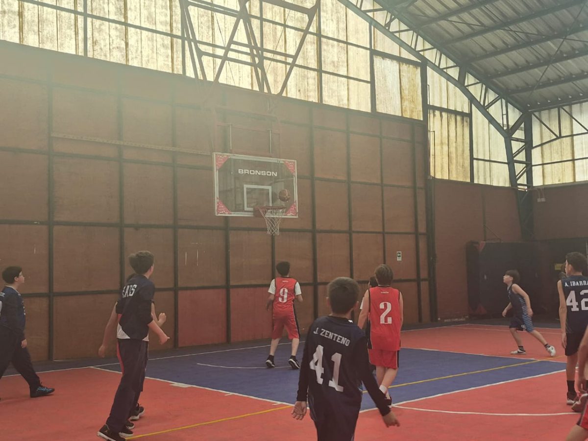 Colegio San Marcos obtiene segundo lugar en las Olimpiadas Boston Educa de Básquetbol Mini Varones