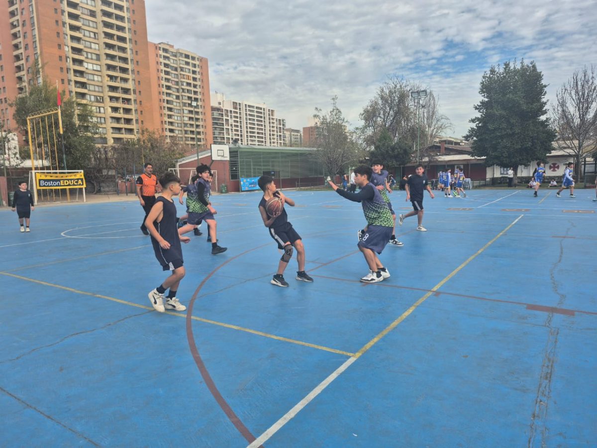 Colegio San Marcos obtiene segundo lugar en las Olimpiadas Boston Educa de Básquetbol Mini Varones