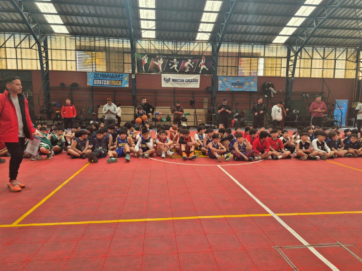 Colegio San Marcos obtiene segundo lugar en las Olimpiadas Boston Educa de Básquetbol Mini Varones