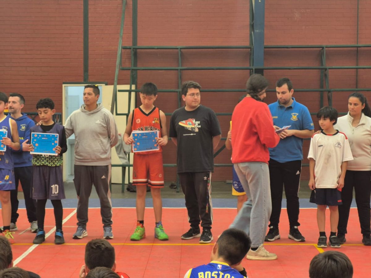 Colegio San Marcos obtiene segundo lugar en las Olimpiadas Boston Educa de Básquetbol Mini Varones