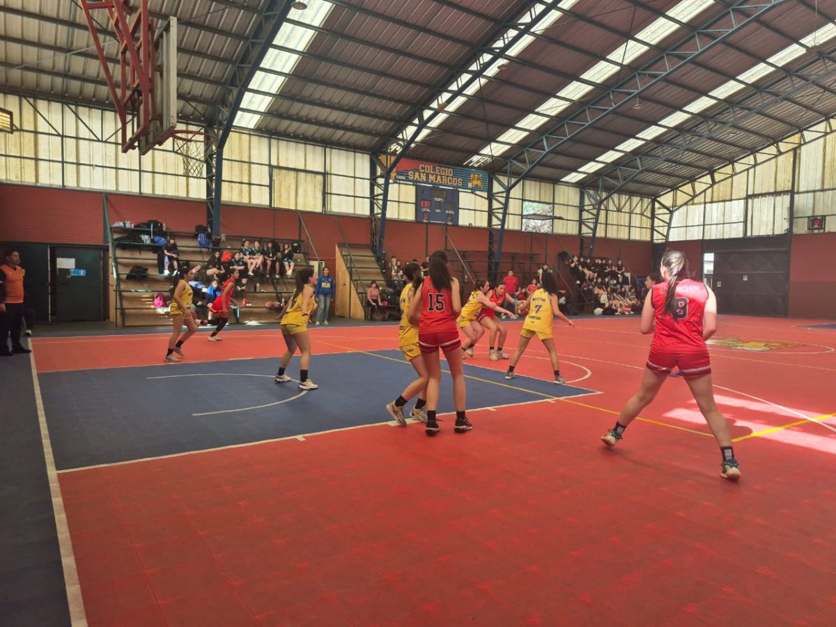 Olimpiadas BostonEduca de Básquetbol Intermedia Damas