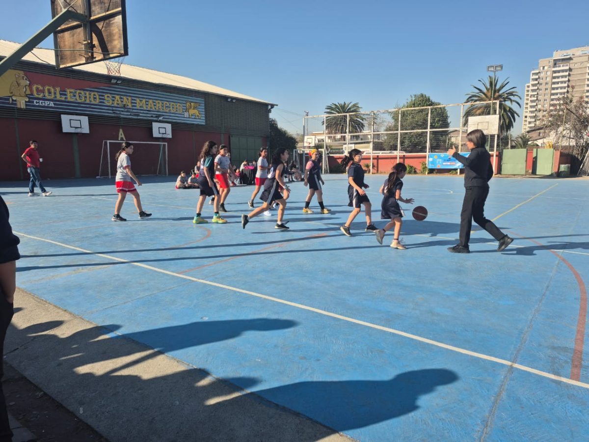 Olimpiadas Boston Educa de Básquetbol Mini Damas