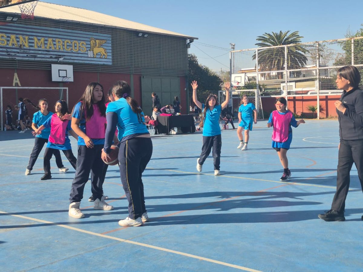 Olimpiadas Boston Educa de Básquetbol Mini Damas