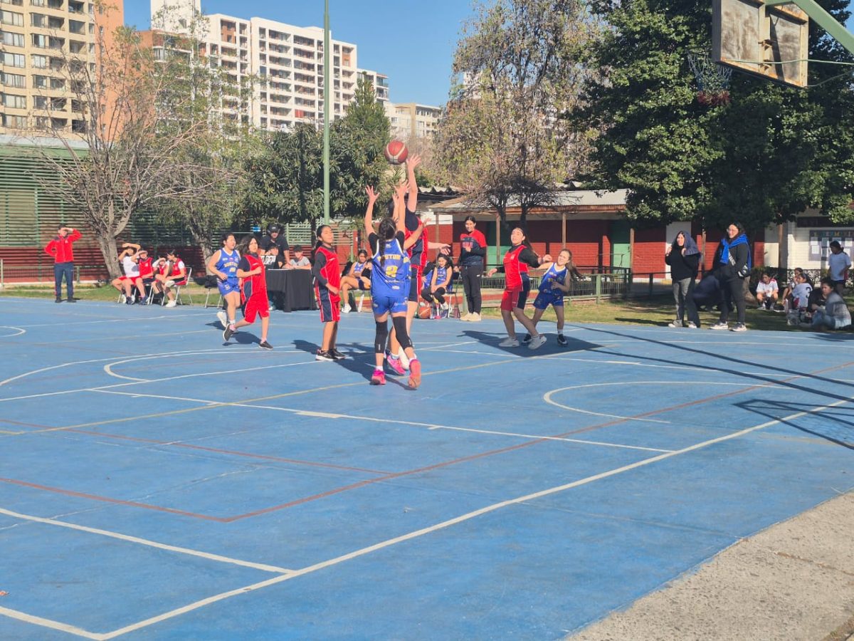 Olimpiadas Boston Educa de Básquetbol Mini Damas