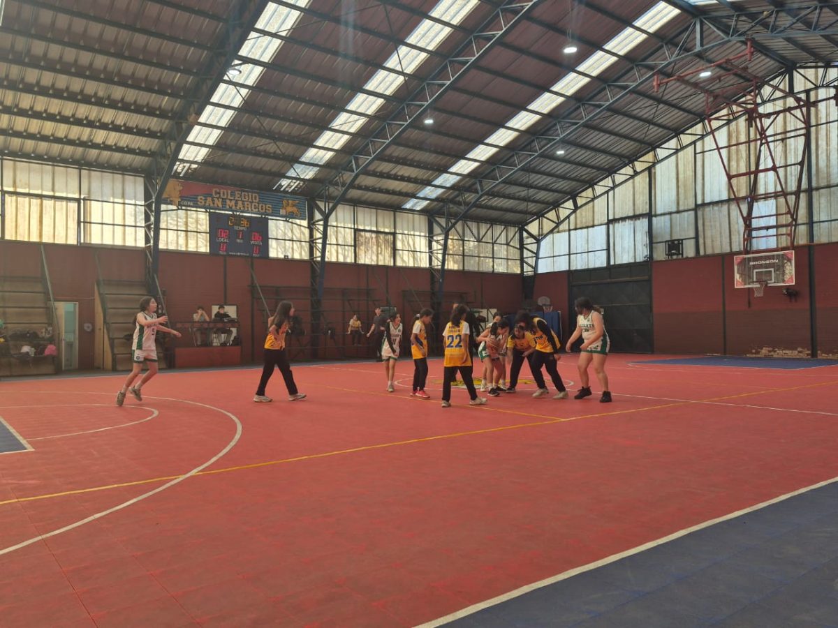 Olimpiadas Boston Educa de Básquetbol Mini Damas