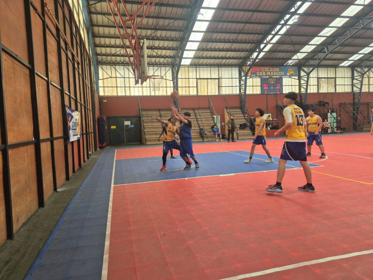 Olimpiadas BostonEduca de Básquetbol Intermedia Varones